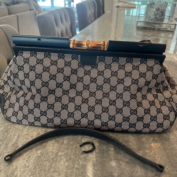 GUCCI rare bamboo doctor bag. Limited edition pink/black combo. Authentic! - Picture 4 of 11